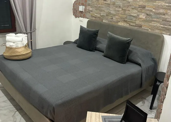 Πανσιόν Stazione Νάπολη