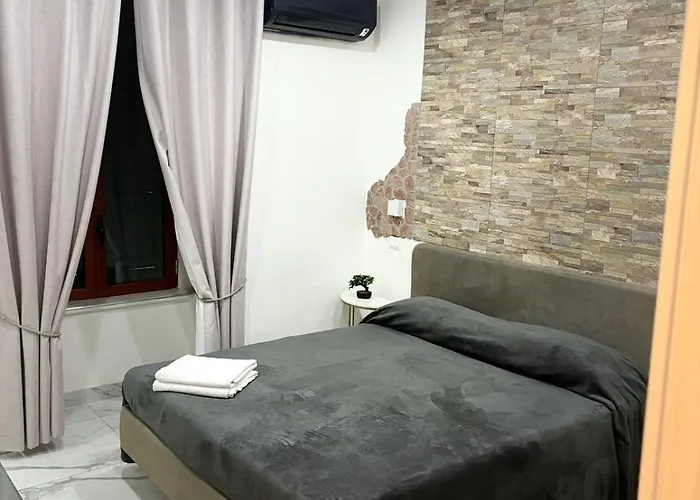 Stazione Νάπολη