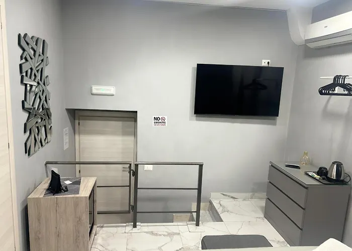 Πανσιόν Stazione Νάπολη