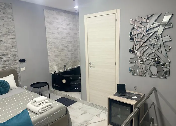 Stazione Νάπολη