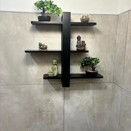 Stazione 4* Nápoles