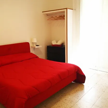 Stazione 4* Nápoles